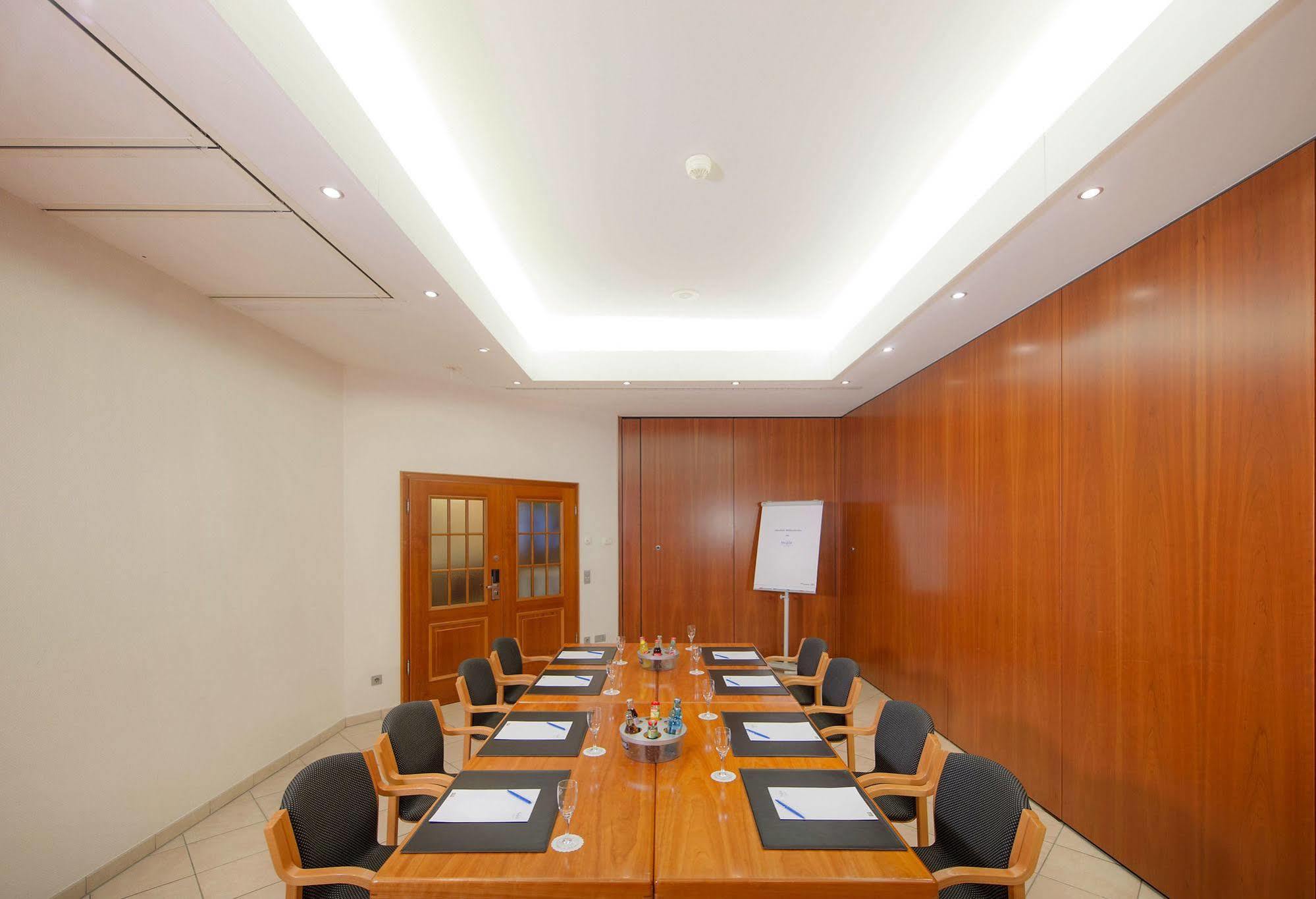Maifeld Sport- Und Tagungshotel Werl Extérieur photo