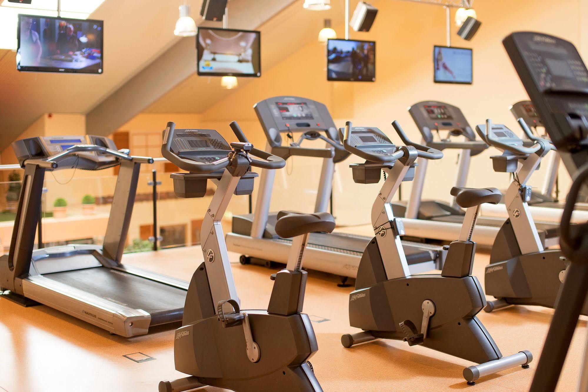 Maifeld Sport- Und Tagungshotel Werl Extérieur photo