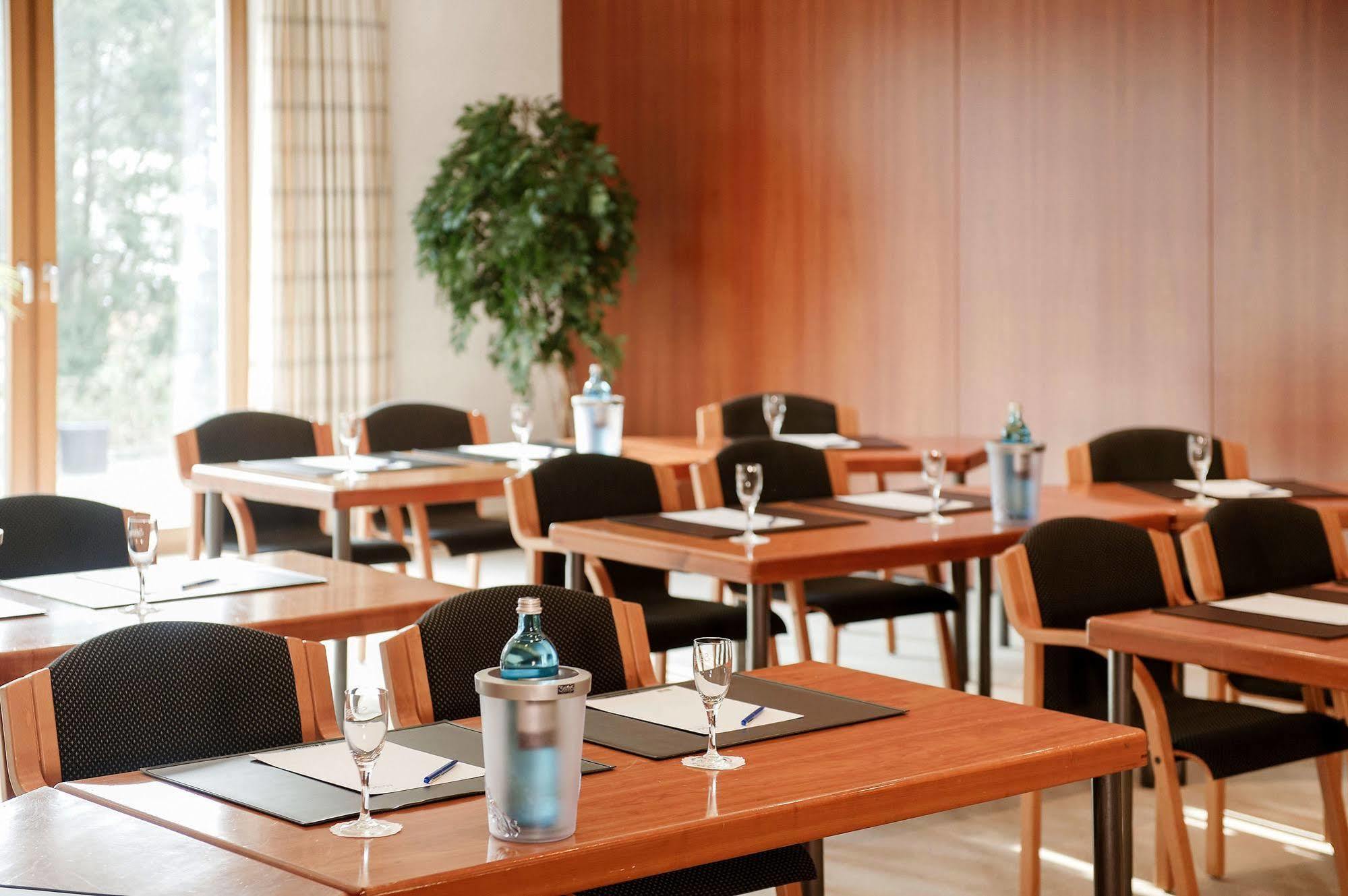 Maifeld Sport- Und Tagungshotel Werl Extérieur photo